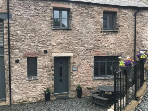 Modern 3 Bed Barn Conversion in Great Urswick